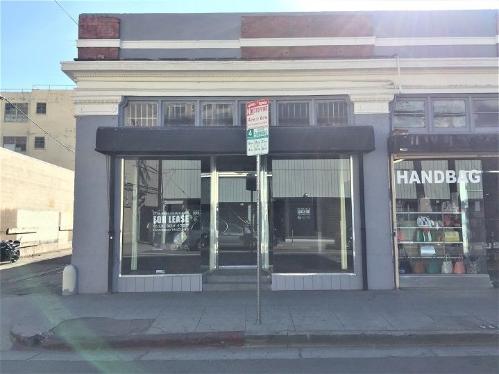 112 E 11th St